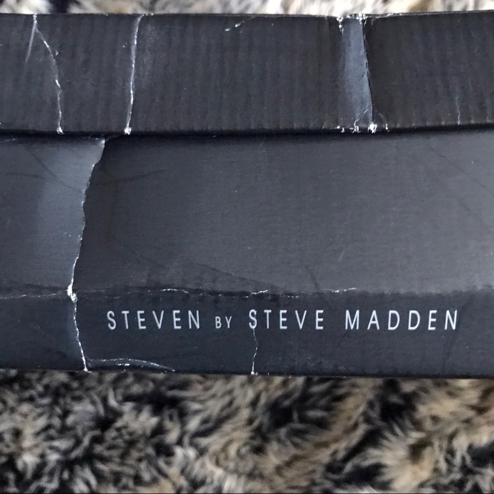Steve Madden Sady Boots in Cognac - Picture 6 of 6